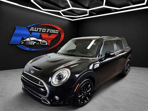Midnight Black Metallic 2019 MINI Clubman Cooper S