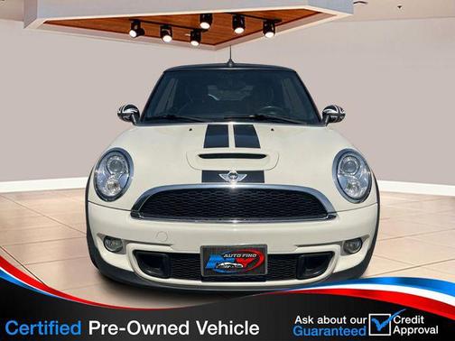 Pepper White 2012 MINI Cooper S Base