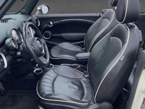 Pepper White 2012 MINI Cooper S Base