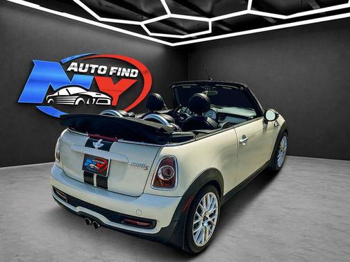 Pepper White 2012 MINI Cooper S Base
