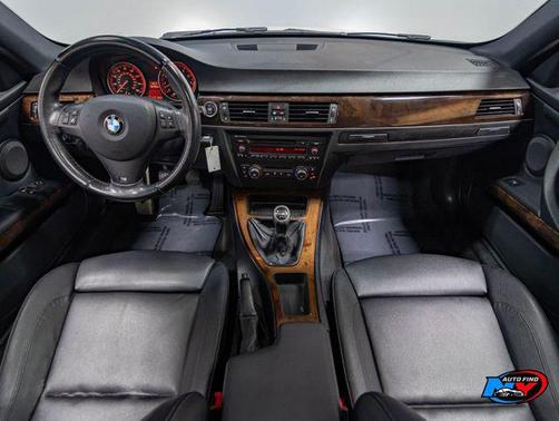 2010 BMW 328 CLEAN CARFAX, 1 OWNER, 328i, 6-SPD MANUAL, M SPORT PKG, SUNROOF