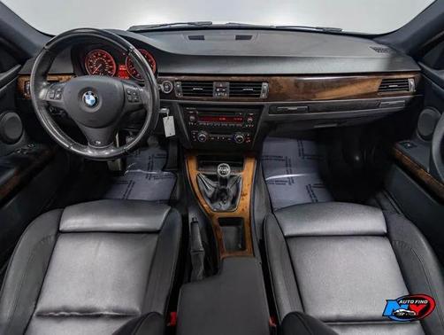 2010 BMW 328 CLEAN CARFAX, 1 OWNER, 328i, 6-SPD MANUAL, M SPORT PKG, SUNROOF