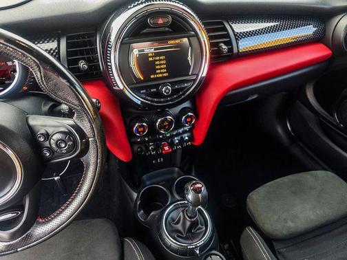 Chili Red 2017 MINI Hardtop John Cooper Works