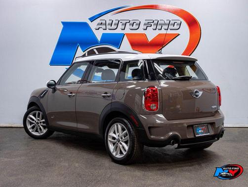 2012 MINI Cooper S Countryman Base