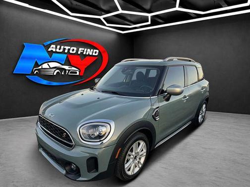 Sage Green Metallic 2024 MINI Countryman Cooper S