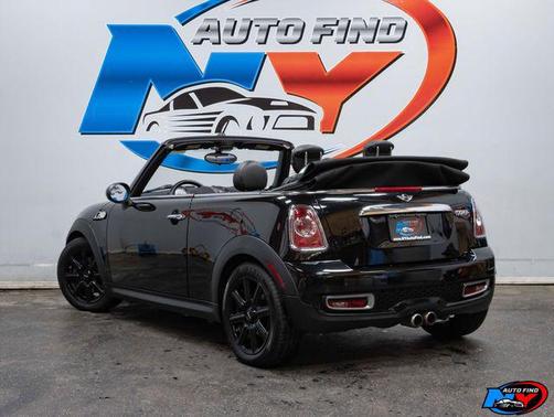 2011 MINI Cooper S Base