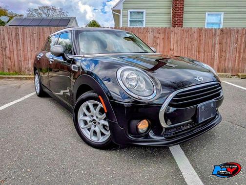 Midnight Black Metallic 2018 MINI Clubman Cooper ALL4