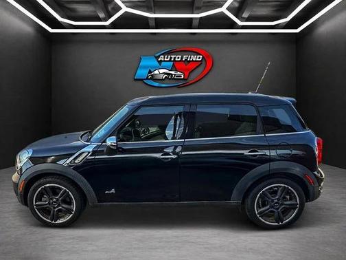 Absolute Black Metallic 2014 MINI Countryman Cooper S ALL4