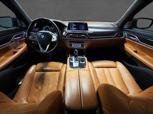 Mineral White Metallic 2016 BMW 750 i xDrive