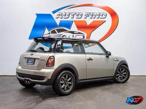 2007 MINI Cooper S Base