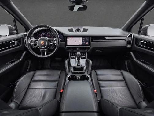 Quartzite Grey Metallic 2021 Porsche Cayenne Cayenne