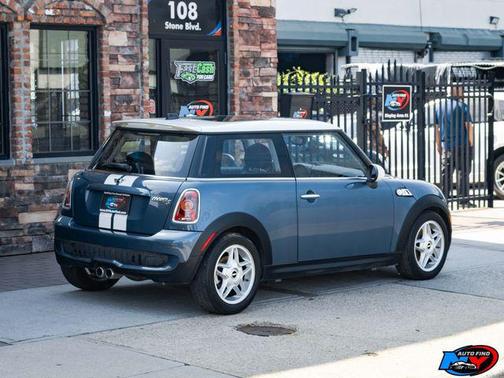 2010 MINI Cooper S Base