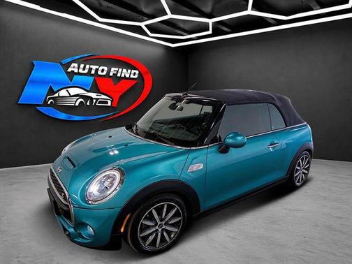 Caribbean Aqua Metallic 2018 MINI Convertible Cooper S