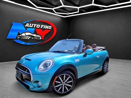 Caribbean Aqua Metallic 2018 MINI Convertible Cooper S