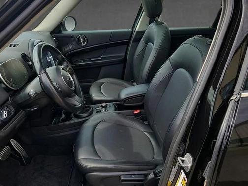 Midnight Black Metallic 2022 MINI Countryman Cooper ALL4