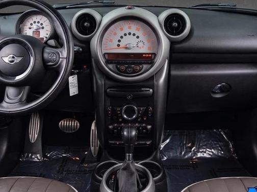 Oxford Green Metallic 2012 MINI Cooper S Countryman Base