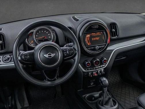 Melting Silver Metallic 2018 MINI Countryman Cooper S ALL4