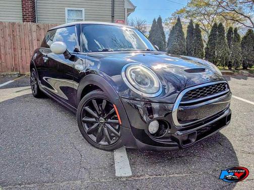 Midnight Black Metallic 2017 MINI Hardtop Cooper S