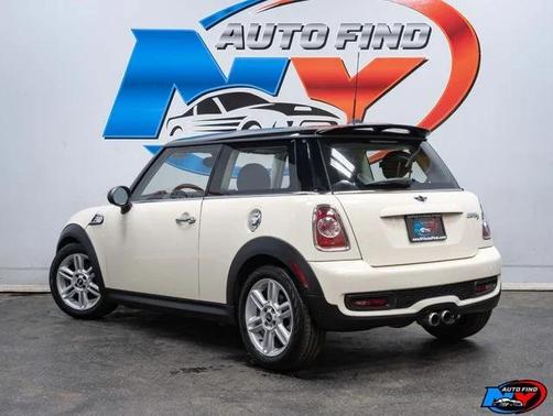 2011 MINI Cooper S Base