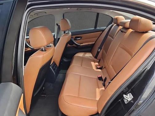 Black Sapphire Metallic 2011 BMW 335 xDrive