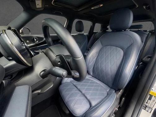 Nanuq White Metallic 2024 MINI Clubman John Cooper Works ALL4