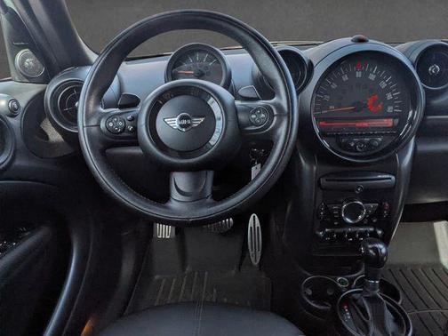 Light White 2015 MINI Countryman Cooper S
