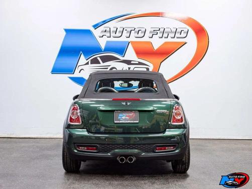 2011 MINI Cooper S Base