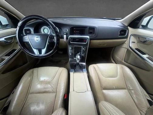 Ice White 2013 Volvo S60 T6