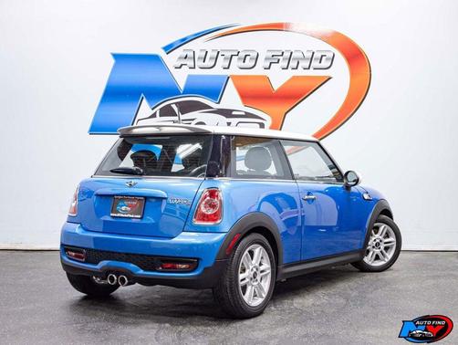 2011 MINI Cooper S Base