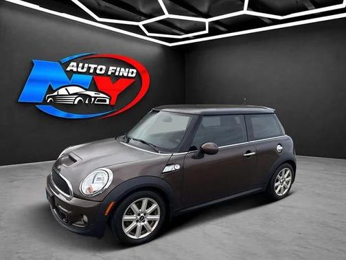 Hot Chocolate Metallic 2013 MINI Hardtop Cooper S