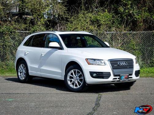 2011 Audi Q5 2.0T Premium