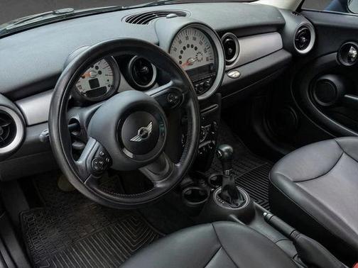 British Racing Green II Metallic 2013 MINI Clubman Cooper
