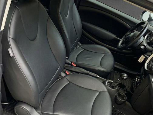 British Racing Green II Metallic 2013 MINI Clubman Cooper