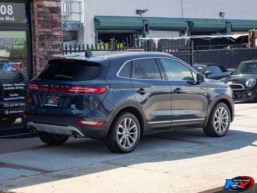 2015 Lincoln MKC Base