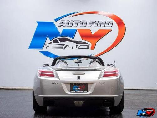 2008 Saturn Sky Red Line