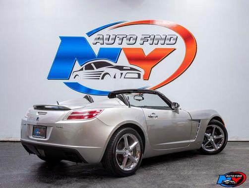 2008 Saturn Sky Red Line
