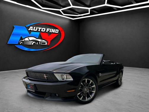 Ebony 2011 Ford Mustang GT Premium