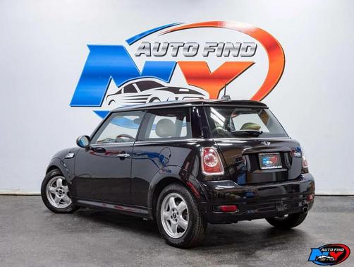 2011 MINI Cooper S Base