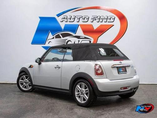 2011 MINI Cooper S Base