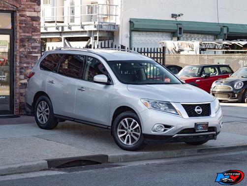 2014 Nissan Pathfinder SV