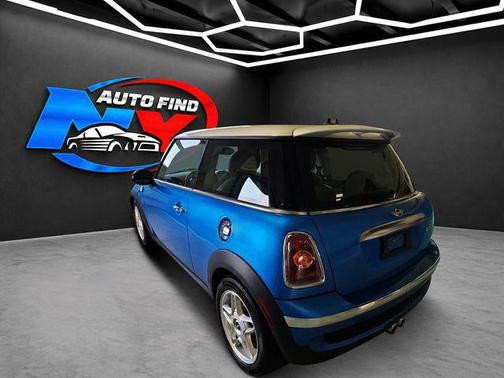 Laser Blue Metallic 2008 MINI Cooper S Base
