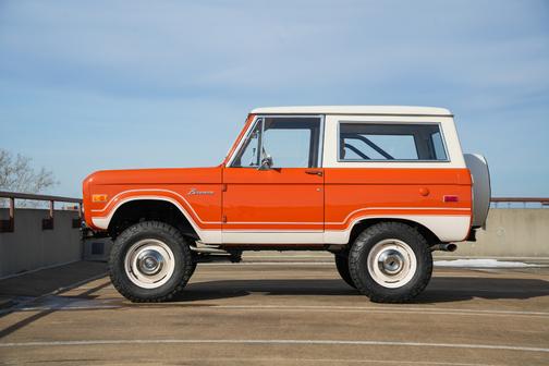 1974 Ford Bronco Base