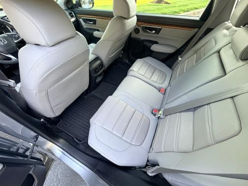 Silver 2022 Honda CR-V Hybrid