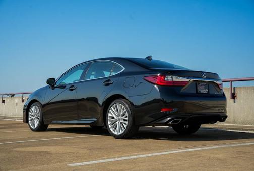 2018 Lexus ES 350 Base