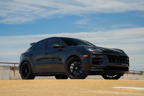 Black 2024 Porsche Cayenne Cayenne Turbo GT