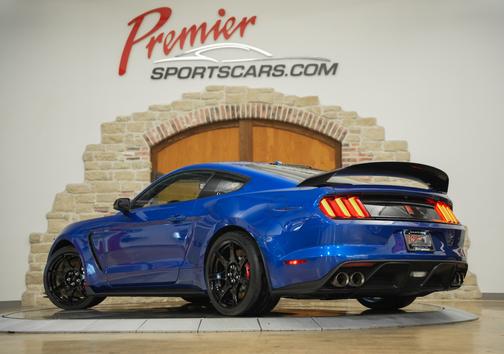 2018 Ford Shelby GT350R Base