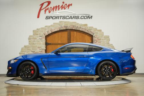 2018 Ford Shelby GT350R Base