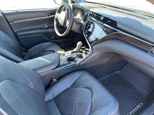 2018 Toyota Camry XLE
