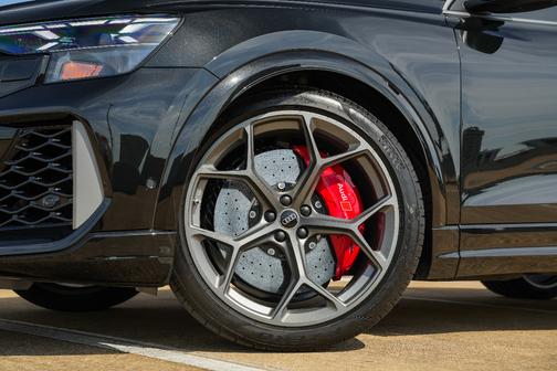 Black 2025 Audi RS Q8 performance 4.0 TFSI quattro