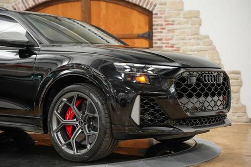 2025 Audi RS Q8 4.0T